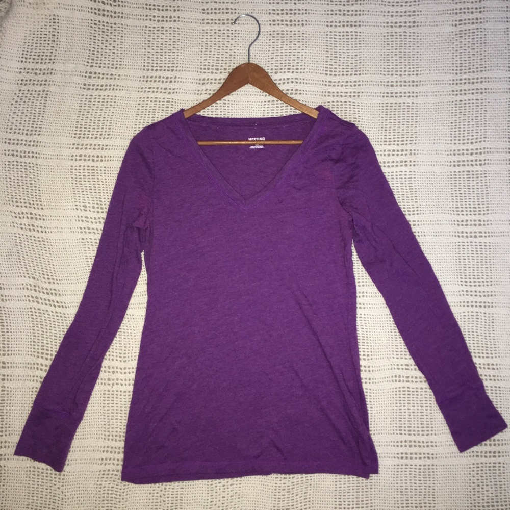 V-Neck Long Sleeve Shirt